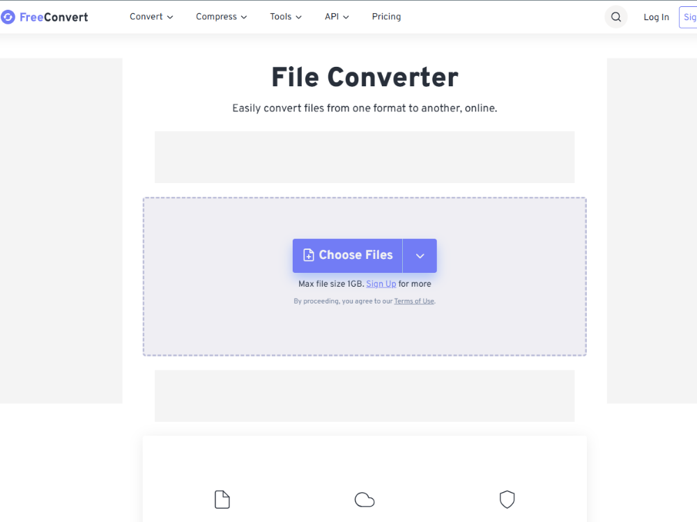 FreeConvert online file converter interface for uploading and converting DDS files to PNG format.